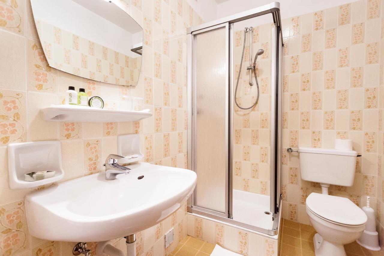 Pension Rebgut Bed & Breakfast Lana Dış mekan fotoğraf